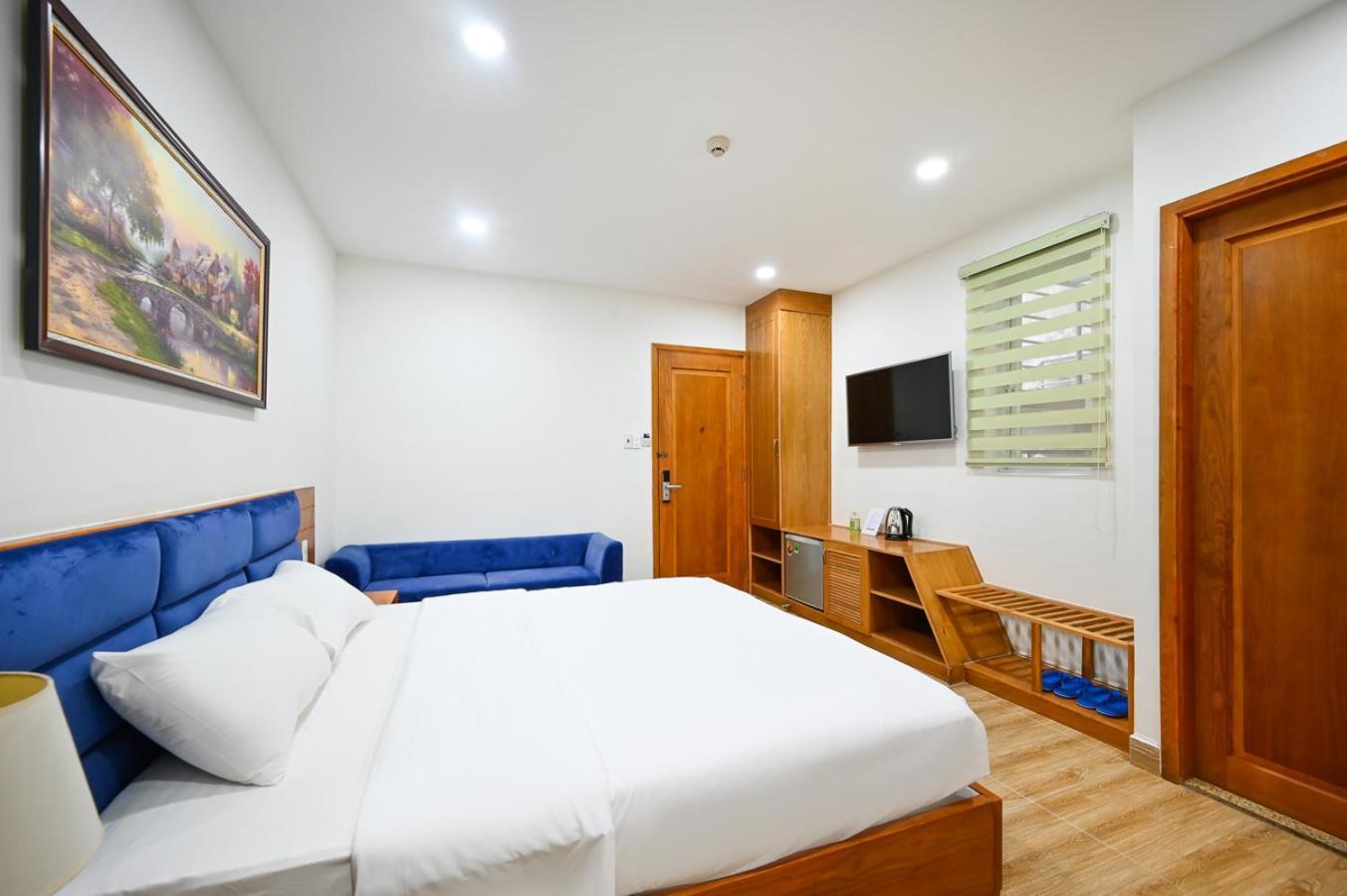 Vivian Airport Hotel Saigon Хошимин Екстериор снимка